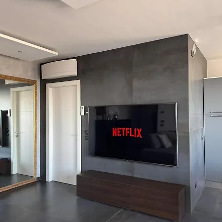 Panoramic Penthouse - Jacuzzi - Private Parking *