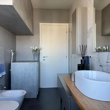 Apartment Panoramic Penthouse - Jacuzzi - Private Parking *