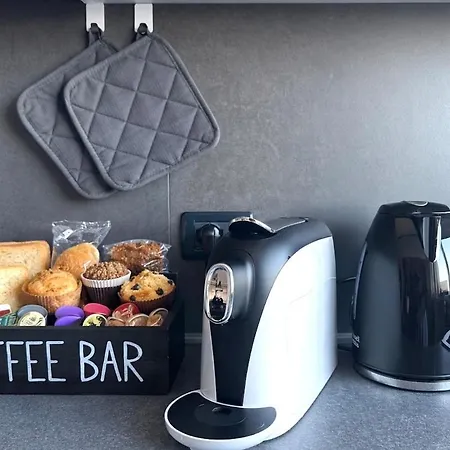 Apartment Panoramic Penthouse - Jacuzzi - Private Parking Brescia