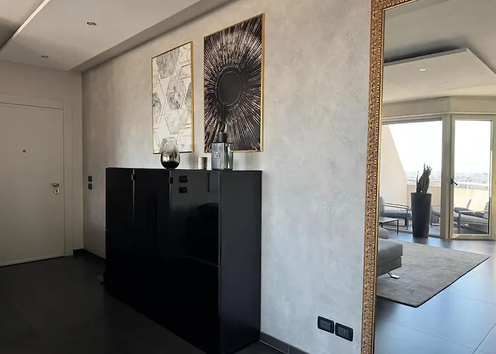 Panoramic Penthouse - Jacuzzi - Private Parking Appartement