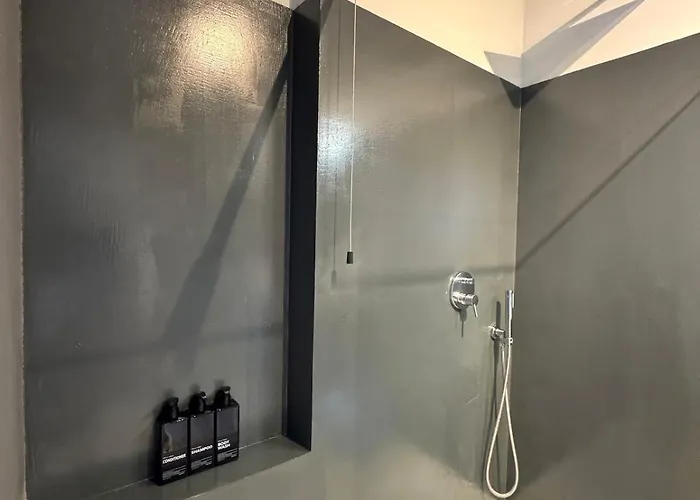 Appartement Panoramic Penthouse - Jacuzzi - Private Parking Brescia