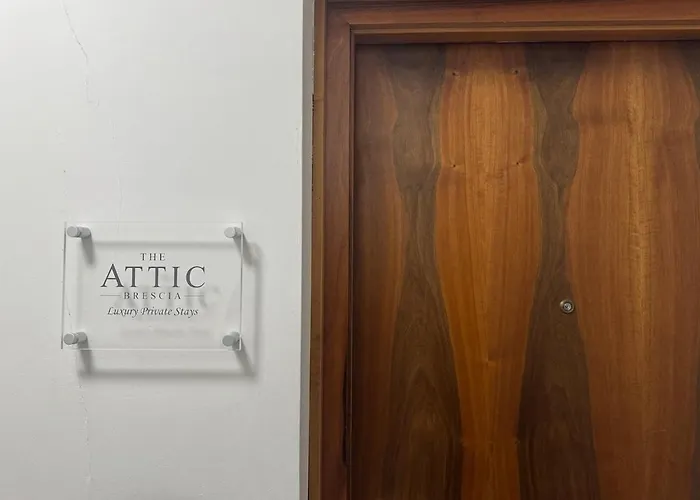 Panoramic Penthouse - Jacuzzi - Private Parking Apartment *