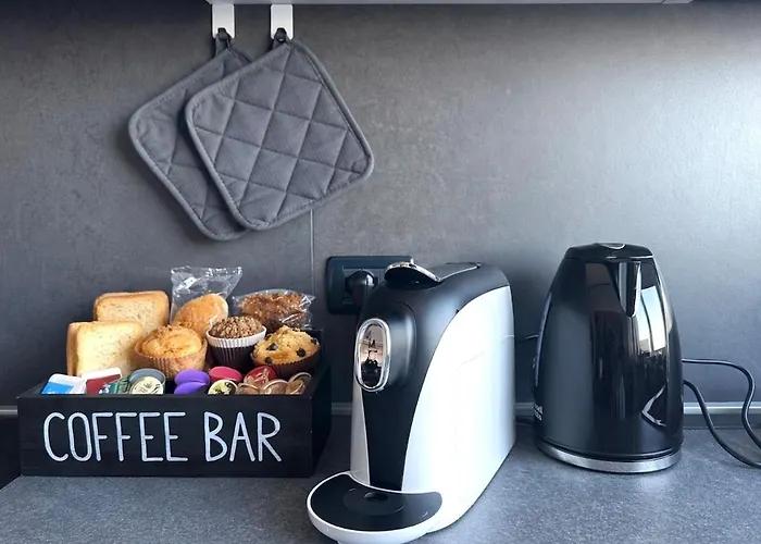 Apartment Panoramic Penthouse - Jacuzzi - Private Parking Brescia